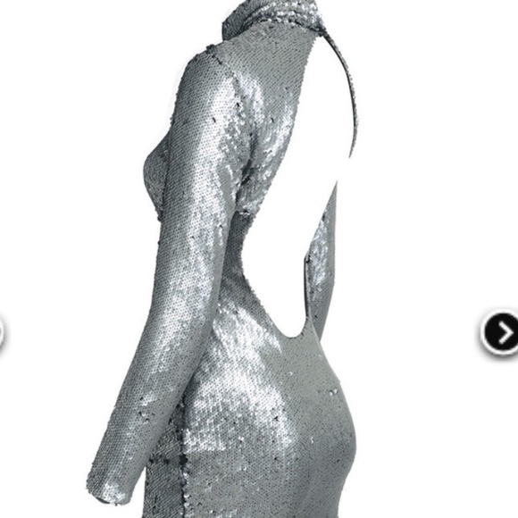 Silver sequin backless dress - Picture 5 of 7